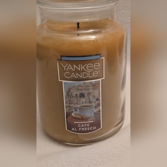 Yankee Candle, Cafe Al Fresco, 22 oz - Picture 4 of 6